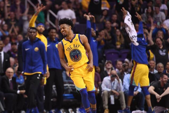 掘金大胜骑士锁定季后赛 76人送猛龙13连败